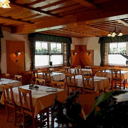 Pension Rudi - Weingut Kellner Hotel Pulkau Kültér fotó