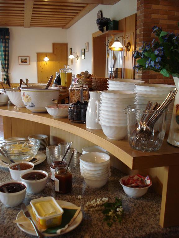 Pension Rudi - Weingut Kellner Hotel Pulkau Kültér fotó